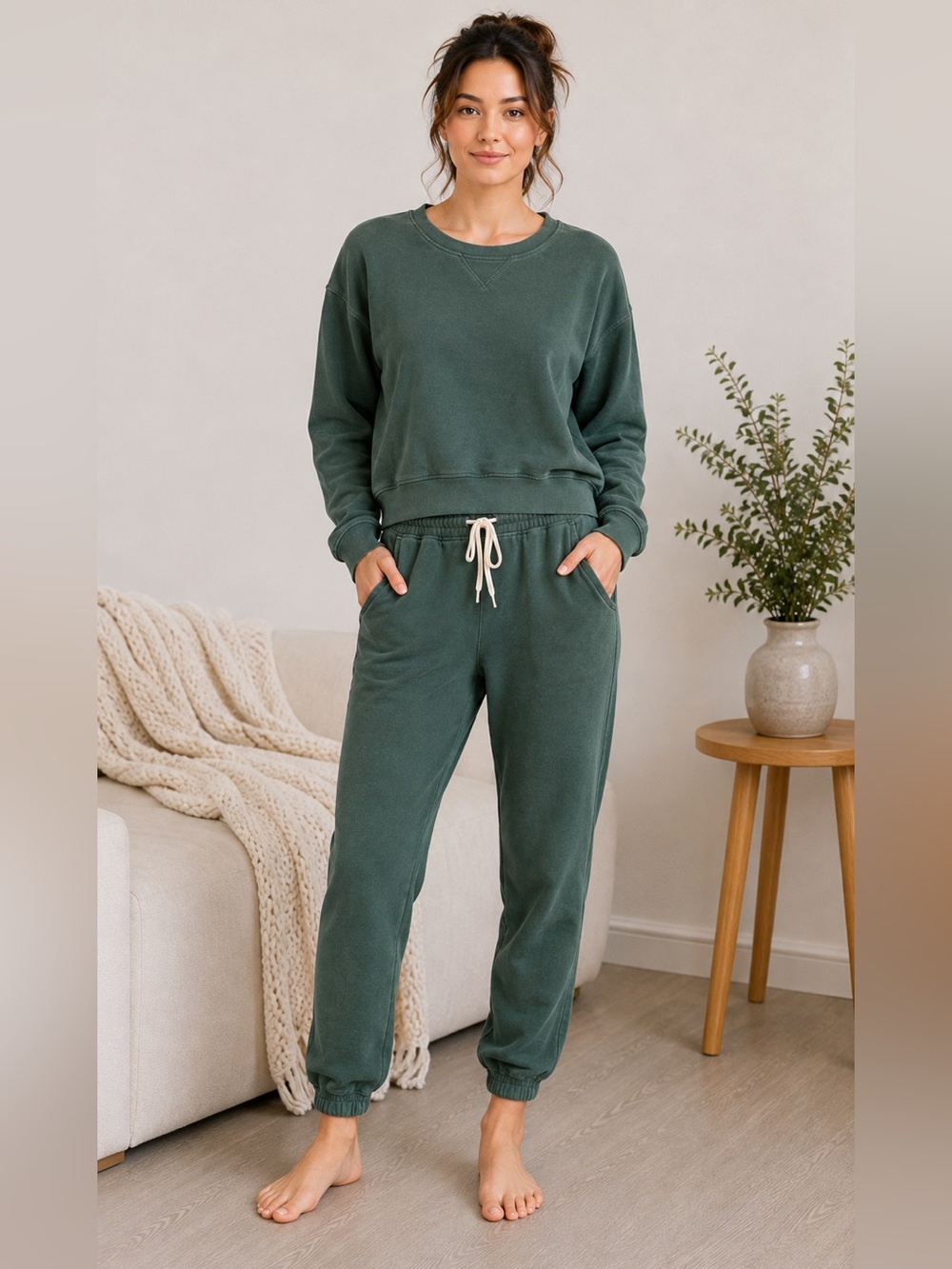 RAILS Green Sweatshirt and Joggers Set